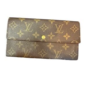 Louis Vuitton Monogram Sarah wallet*COA included*1999